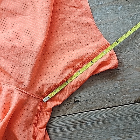 Lululemon Orange Shorts - Picture 16 of 16